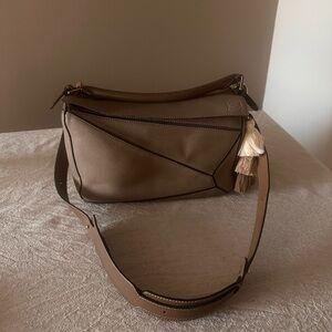 LOEWE medium puzzle bag | taupe beige calfskin pebbled leather w/ insert